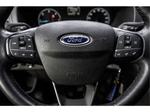 Ford Transit Custom 2.0 TDCI L2H1 | Euro 6 | 130 PK | Cruise | Airco | Inrichting | Omvormer | PDC | LED ActivLease financial lease