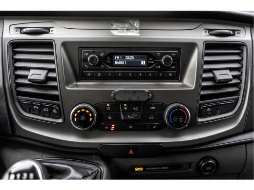 Ford Transit Custom 2.0 TDCI L2H1 | Euro 6 | 130 PK | Cruise | Airco | Inrichting | Omvormer | PDC | LED ActivLease financial lease