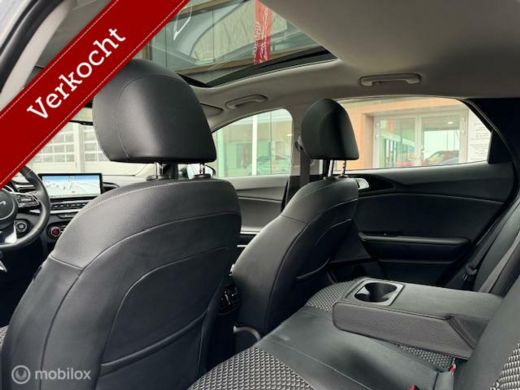 Kia Xceed 1.6 GDi PHEV DynamiclinePlus Automaat 60 km, volledig elektrisch , hierna Hybride aandrijving , P... ActivLease financial lease