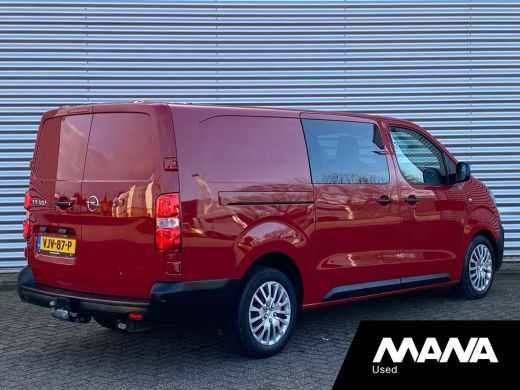 Opel Vivaro 2.0 CDTI L3H1 DC Edition Airco Cruise-Control Bluetooth Trekhaak Sensoren 12V Dodehoek-Assistent ... ActivLease financial lease