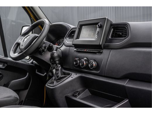 Renault Master 2.3 dCi L2H2 | Euro 6 | 136 PK | Cruise | Airco | Navigatie | LED ActivLease financial lease