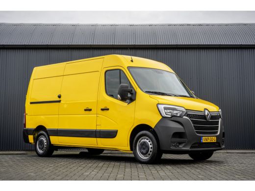 Renault Master 2.3 dCi L2H2 | Euro 6 | 136 PK | Cruise | Airco | Navigatie | LED ActivLease financial lease
