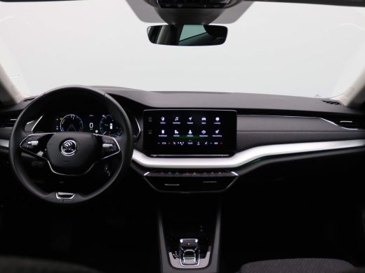 Skoda Octavia Combi 1.4 TSI iV PHEV Business Edition Plus 204PK DSG Pano-Schuifdak, Adaptieve Cruise, Memory St... ActivLease financial lease