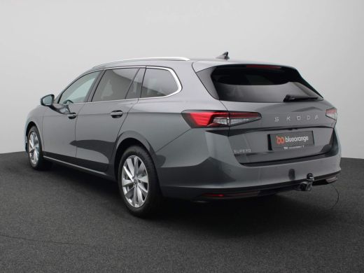 Skoda Superb Combi 1.5 TSI MHEV First Edition 150PK DSG Alarm, Keyless, Virtual Pedal, Adaptieve Cruise, Winte... ActivLease financial lease