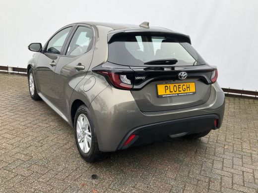 Toyota Yaris 1.5 VVT-i Stoelverw Camera Carplay-Nav Adaptive-CC ActivLease financial lease
