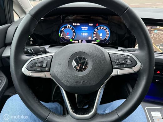 Volkswagen Golf 1.4 eHybrid Style PANORAMADAK, TREKHAAK ActivLease financial lease