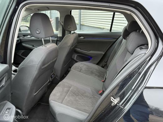 Volkswagen Golf 1.4 eHybrid Style PANORAMADAK, TREKHAAK ActivLease financial lease