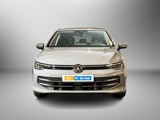 Volkswagen Golf 1.5 115pk eTSI DSG Life Edition / Koplampverlichting LED Plus / Velgen 'Nottingham', 17 inch lich... ActivLease financial lease