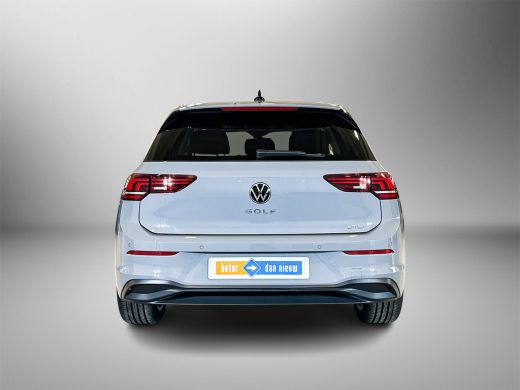 Volkswagen Golf 1.5 115pk eTSI DSG Life Edition / Koplampverlichting LED Plus / Velgen 'Nottingham', 17 inch lich... ActivLease financial lease