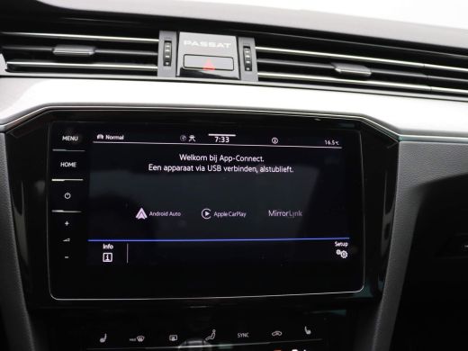 Volkswagen Passat Variant 1.4 TSI PHEV GTE Business 218PK DSG Adaptieve Cruise Controle, Pano-Schuifdak, Achteruitr... ActivLease financial lease