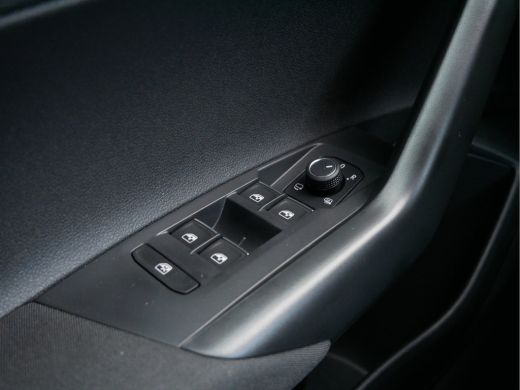 Volkswagen Taigo 1.0 TSI 110 pk Style | Keyless | Navigatie | Camera | Matrix LED | ActivLease financial lease