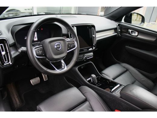Volvo  XC40 Recharge P8 AWD R-Design | 1e eigenaar | NL auto | 408 pk | Dakraam | 19 inch | LED | DAB | Camera | Carplay | Stuur+voorruit verwarming | ➡️ ActivLease financial lease