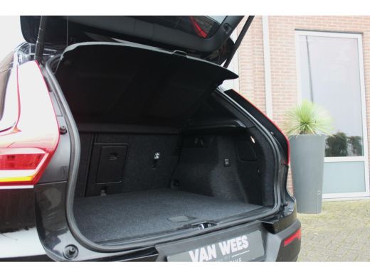 Volvo  XC40 Recharge P8 AWD R-Design | 1e eigenaar | NL auto | 408 pk | Dakraam | 19 inch | LED | DAB | Camera | Carplay | Stuur+voorruit verwarming | ➡️ ActivLease financial lease