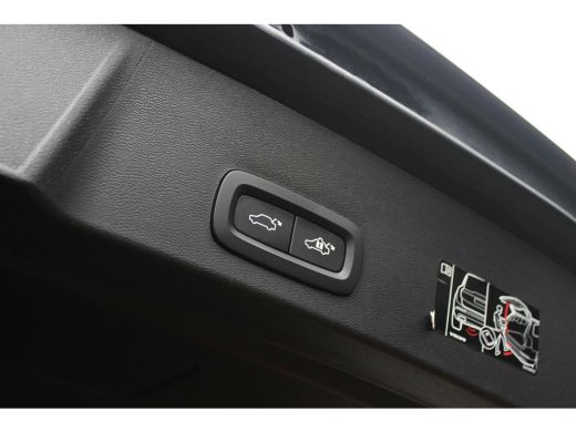 Volvo  XC40 Recharge P8 AWD R-Design | 1e eigenaar | NL auto | 408 pk | Dakraam | 19 inch | LED | DAB | Camera | Carplay | Stuur+voorruit verwarming | ➡️ ActivLease financial lease
