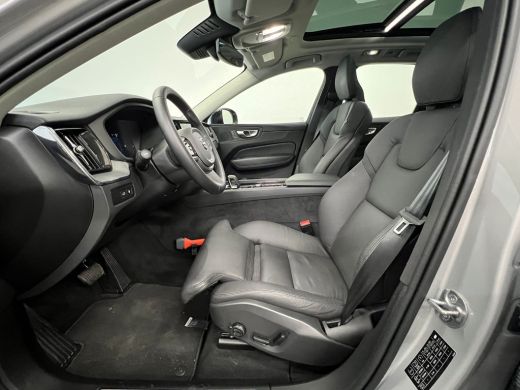 Volvo  XC60 Volvo T6 Plug-in hybrid AWD Plus Dark | Apple Carplay/Android Auto|telefoonintegratie premium | B... ActivLease financial lease