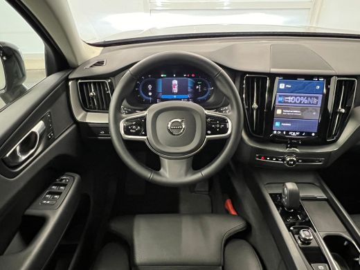 Volvo  XC60 Volvo T6 Plug-in hybrid AWD Plus Dark | Apple Carplay/Android Auto|telefoonintegratie premium | B... ActivLease financial lease