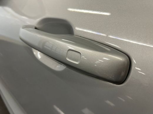 Volvo  XC60 Volvo T6 Plug-in hybrid AWD Plus Dark | Apple Carplay/Android Auto|telefoonintegratie premium | B... ActivLease financial lease