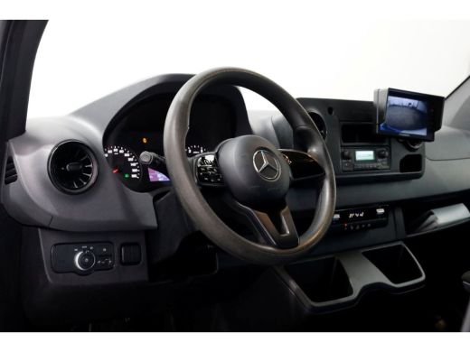 Mercedes Sprinter 311 CDI 7G Automaat RWD Bakwagen met achterdeuren Airco 01-2021 ActivLease financial lease