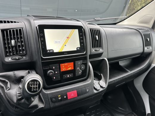 Opel Movano 2.2D 120 PK 3.5T E6 / L3H2 / !! 11.543 KM !! / IMPERIAAL / TREKHAAK / CAMERA / ECC / CRUISE / NAVI ActivLease financial lease