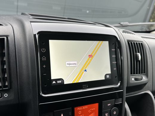 Opel Movano 2.2D 120 PK 3.5T E6 / L3H2 / !! 11.543 KM !! / IMPERIAAL / TREKHAAK / CAMERA / ECC / CRUISE / NAVI ActivLease financial lease