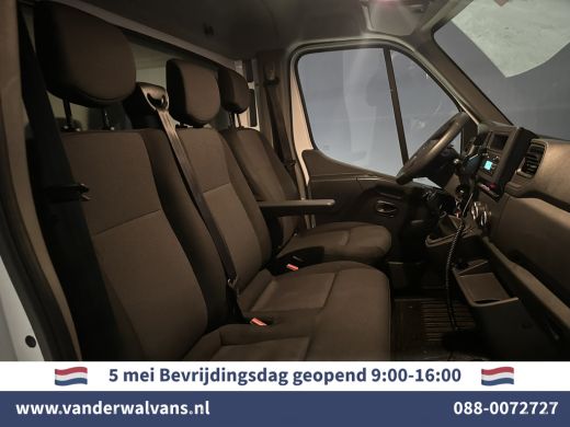 Renault Master 2.3 dCi 146pk 2500kg Trekhaak Bakwagen 232cm Hoog Laadklep Zijdeur Euro6 Airco | LAT OM LAT Cruis... ActivLease financial lease