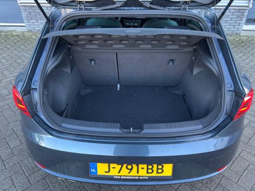Seat Leon 1.5 TSI 150 pk FR Ultimate Edition 7-DSG | Achteruitrijcamera | Navigatie | Stoelverwarming | ActivLease financial lease