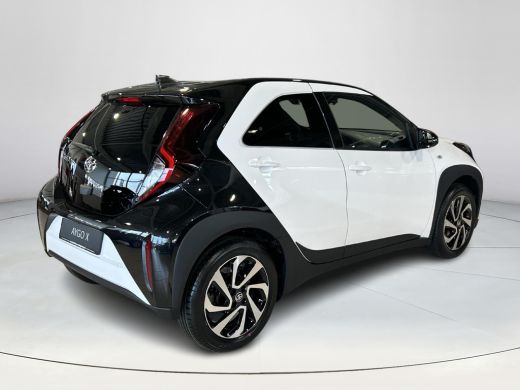 Toyota Aygo X 1.0 VVT-i S-CVT Automaat Pulse ActivLease financial lease