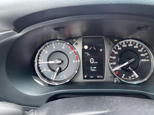 Toyota Hilux 2.4 D-4D Automaat Double Cab Professional Premium BPM vrij ActivLease financial lease