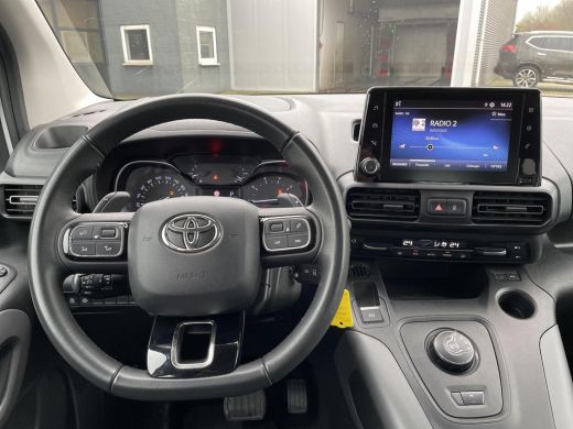 Toyota PROACE CITY Verso 1.2 Turbo Active Long **PARKEERSENSOREN/ AUTOMAAT/ APPLE CARPLAY / 36 MAANDEN GARANTIE** ActivLease financial lease