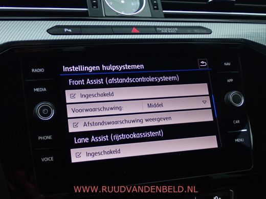 Volkswagen Arteon 2.0TSI R-LINE PANODAK/SPORTLEER/ACC/CAMERA/CARPLAY ActivLease financial lease