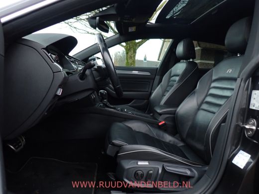 Volkswagen Arteon 2.0TSI R-LINE PANODAK/SPORTLEER/ACC/CAMERA/CARPLAY ActivLease financial lease