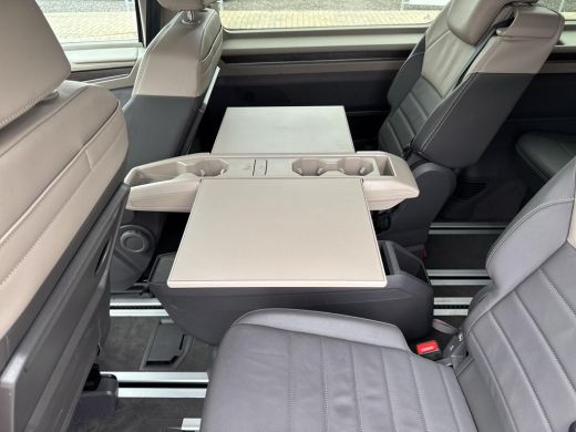 Volkswagen Multivan 1.4 eHybrid L2H1 Style | PHEV | 218Pk | Leder | 7 Pers. | Trekhaak | Standkachel | LED | ActivLease financial lease