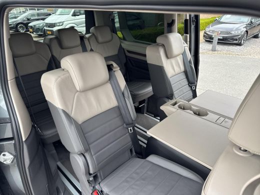 Volkswagen Multivan 1.4 eHybrid L2H1 Style | PHEV | 218Pk | Leder | 7 Pers. | Trekhaak | Standkachel | LED | ActivLease financial lease