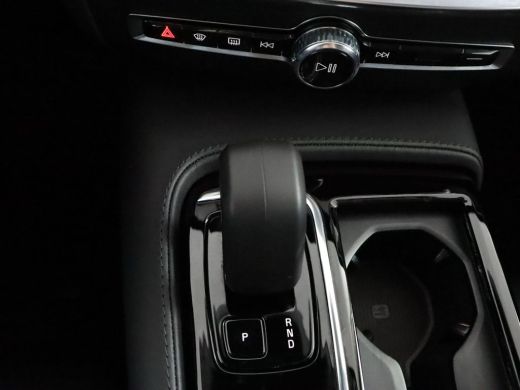 Volvo  V60 T6 AWD Plus Dark | Adaptieve cruise control incl. BLIS | Standkachel |Stoel & stuurwielverwarming... ActivLease financial lease