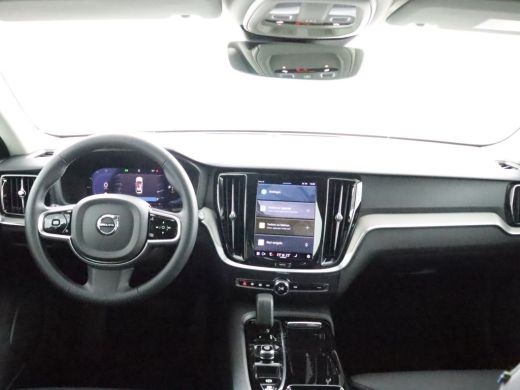 Volvo  V60 T6 AWD Plus Dark | Adaptieve cruise control incl. BLIS | Standkachel |Stoel & stuurwielverwarming... ActivLease financial lease