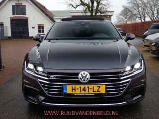 Volkswagen Arteon 2.0TSI R-LINE PANODAK/SPORTLEER/ACC/CAMERA/CARPLAY