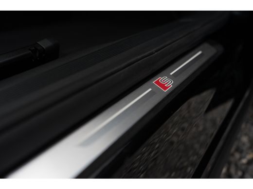 Audi Q4 Sportback e-tron 40 / 2x S-line/ Sonos/ Head-Up Display /Ruit-lederen bekleding/ Adaptive Cruise Control/ Panorama... ActivLease financial lease