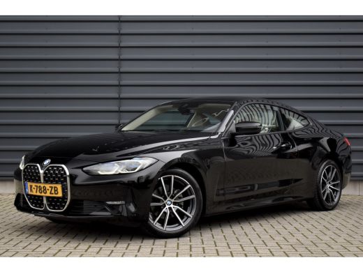 BMW 4 Serie Coupé 420i High Executive | Laserlight | Camera | CarPlay | Lederen Sportstoelen | Dealer Onderho... BMW 4 Serie Coupé 420i High Executive | Laserlight | Camera | CarPlay | Lederen Sportstoelen | Dealer Onderho...