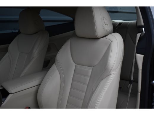 BMW 4 Serie Coupé 420i High Executive | Laserlight | Camera | CarPlay | Lederen Sportstoelen | Dealer Onderho... ActivLease financial lease