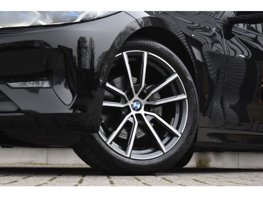 BMW 4 Serie Coupé 420i High Executive | Laserlight | Camera | CarPlay | Lederen Sportstoelen | Dealer Onderho... ActivLease financial lease