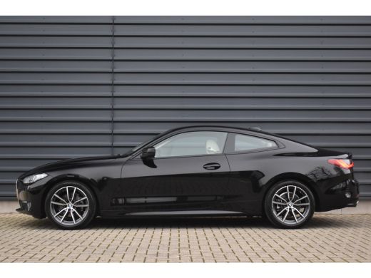 BMW 4 Serie Coupé 420i High Executive | Laserlight | Camera | CarPlay | Lederen Sportstoelen | Dealer Onderho... ActivLease financial lease