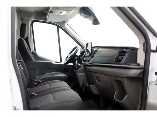 Ford Transit 350 2.0 TDCI 170pk RWD L3H2 Trend ACC/Navi/Camera Trekhaak 2900kg 01-2020 ActivLease financial lease