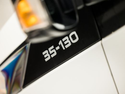 Iveco Daily 35S13V 2.3 300 H1 (3 ZITS, NAP, COMFORT STOELEN, RADIO, ELEK PAKKET, TREKHAAK, NIEUWE APK, NIEUWS... ActivLease financial lease