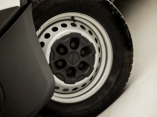 Iveco Daily 35S13V 2.3 300 H1 (3 ZITS, NAP, COMFORT STOELEN, RADIO, ELEK PAKKET, TREKHAAK, NIEUWE APK, NIEUWS... ActivLease financial lease