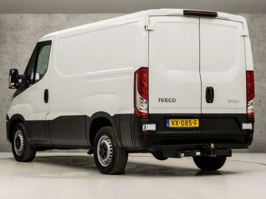 Iveco Daily 35S13V 2.3 300 H1 (3 ZITS, NAP, COMFORT STOELEN, RADIO, ELEK PAKKET, TREKHAAK, NIEUWE APK, NIEUWS... ActivLease financial lease