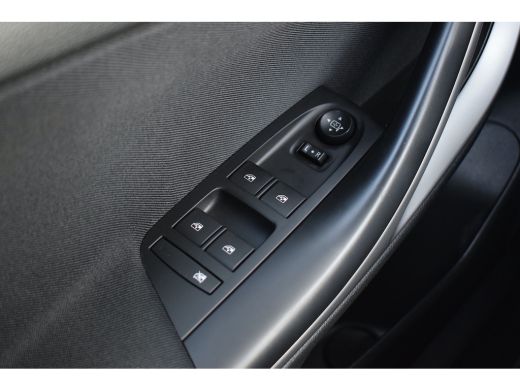 Opel Astra Sports Tourer 1.0 Turbo 120 Jaar Edition | Navi | Cruise | Airco | Elektrische Ramen ActivLease financial lease