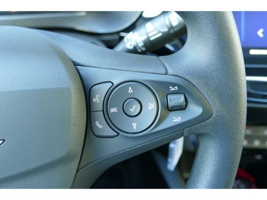 Opel Corsa 1.2 75PK 5-DRS EDITION / NAVI / LED / AIRCO / PDC / 16"LMV / CAMERA / BLUETOOTH / CRUISECONTROL /... ActivLease financial lease