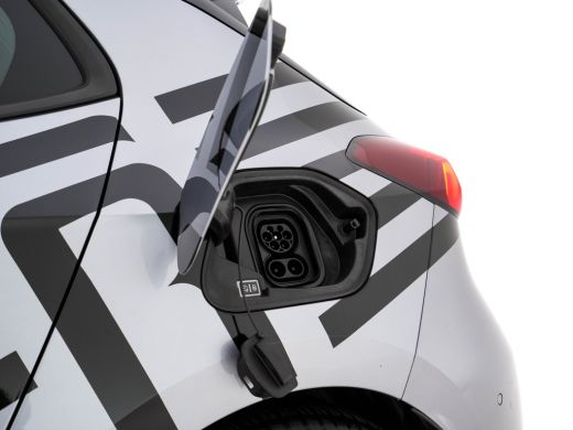 Opel CORSA-E GS Line Bitter-Edition 50 kWh [ 3-Fase ] (INCL-BTW) Aut.* LEATHER-MICROFIBRE | ADAPT.CRUISE | CAR... ActivLease financial lease