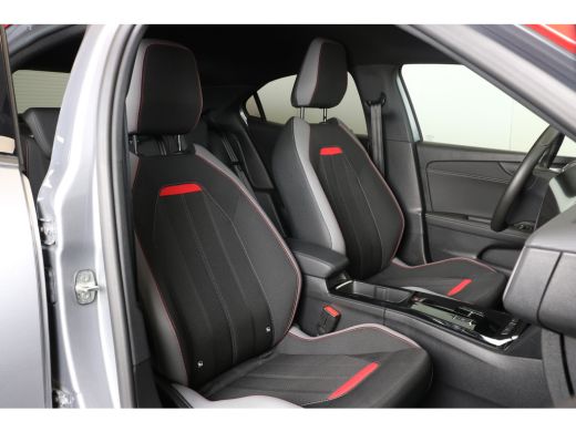Opel Mokka Electric Opel 50 kWh 136pk Level 4 | Navi | Achteruitrijcamera | Ad. Cruise control | Warmtepomp | Parkeer... ActivLease financial lease