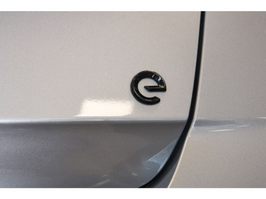 Opel Mokka Electric Opel 50 kWh 136pk Level 4 | Navi | Achteruitrijcamera | Ad. Cruise control | Warmtepomp | Parkeer... ActivLease financial lease